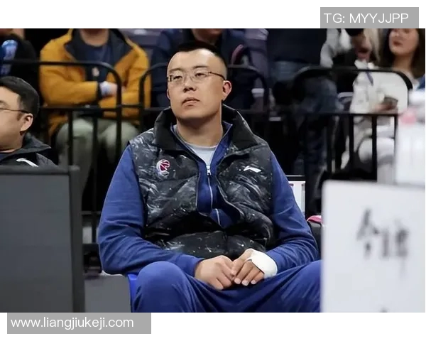 韩德君：从青涩新星到CBA传奇中锋的辉煌历程与未来展望